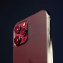 Czysty aparat w telefonie to podstawa dobrych zdjęć. Zobacz, jak wyczyścić aparat w telefonie, by uchwycić każdy szczegół.