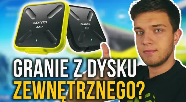 Dysk zewnętrzny ADATA SSD i pytanie: czy na dysku zewnętrznym można instalować gry? Młody mężczyzna z niebieskimi oczami.
