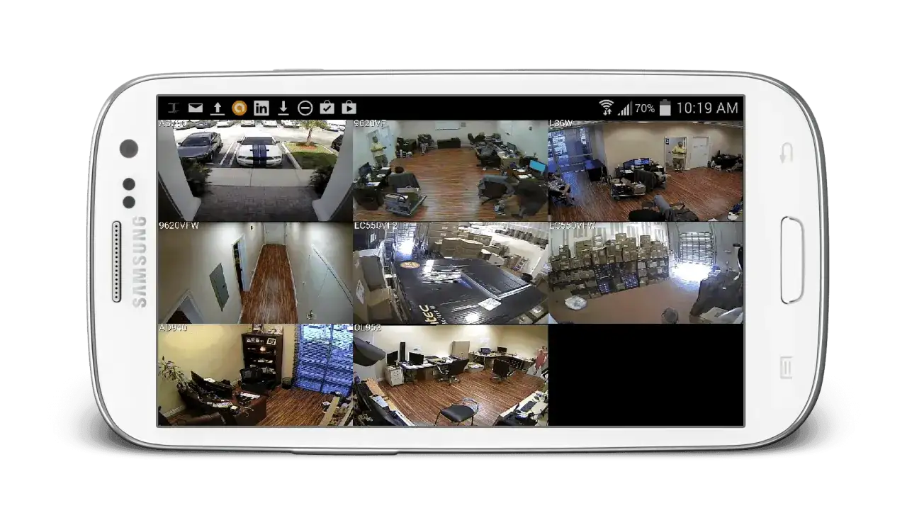 Widok z kamery Alfred Camera po polsku na telefonie Samsung: podjazd, korytarz, biuro, magazyn.